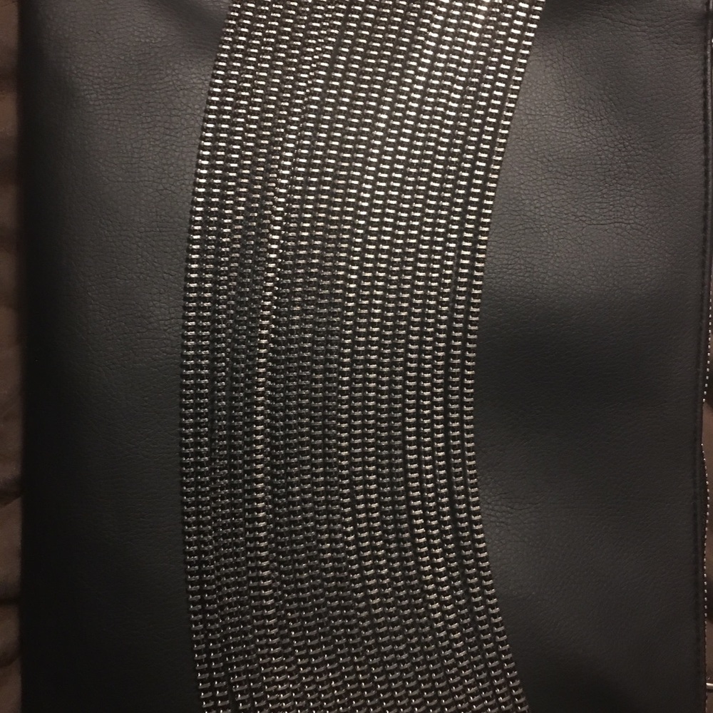 Crossbody bag